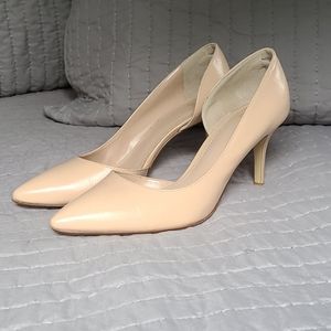Pointed-toe Nude Heels